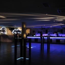 s druge strane mjeseca