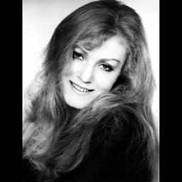 Один раз в год сады цветут