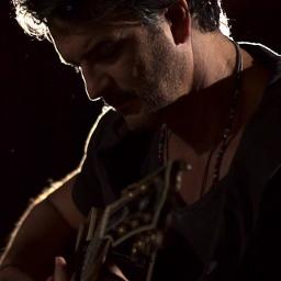 Asignatura Pendiente - Ricardo Arjona