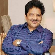 GHAR SE NIKALTE HI KUCHH DUR CHALTE HI