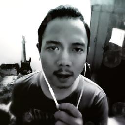 Falling In Love At A Coffee Shop