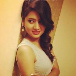 siri ma siri ni kanchha hawa chalyo banaima - Song Lyrics and Music by