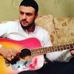 Алихан Амхадов Среди холодных стен