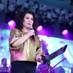 Pissing lesbian foto