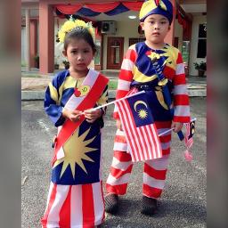 TANGGAL 31 - MERDEKA