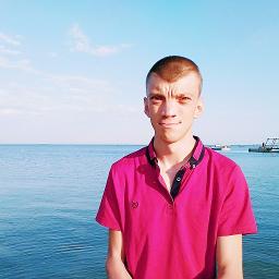 Очі волошкові