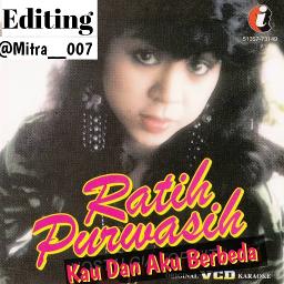 💙KAU 🄳🄰🄽 AKU BERBEDA 💫BERBEDA BERBEDA