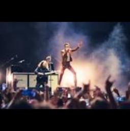 Smile Like You Mean It-Ori