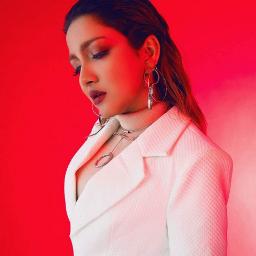 အရိပ်တခုလို - a yait ta ku lo