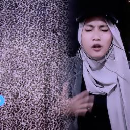 "ROLLING IN THE DEEP"