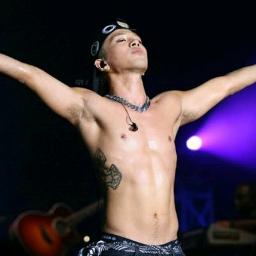 How Do You Heal A Broken Heart - Jakey01's version