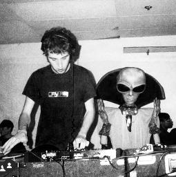 Maeta - DJ Got Me