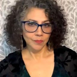 Aca Entre Nos - Ranchera