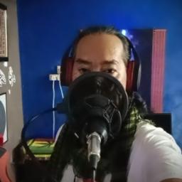 Sepasang Kurung Biru (Lagu Raya)