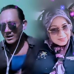 Sapu Tangan Merah - SAPU TANGAN MERAH