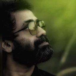 Kadha Thudarum