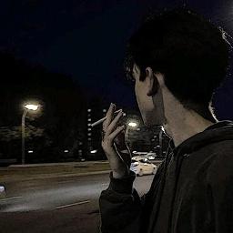 بتحكي في ايه ..قصيرة ..شيرين