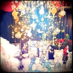 Rockin' Around the Christmas Tree