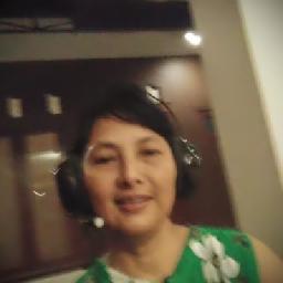 Sendiri -　　　　　　　　　　　　　　titiek titiek sendiri
