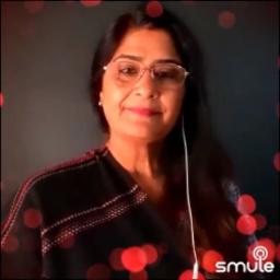 HUSN SE CHAND BHI SHARMAYA HAI