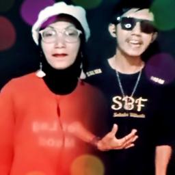 SAAT KAU PERGI KAU PERGI SAAT PERGI KAU SAAT