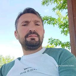Kıskanıyorum